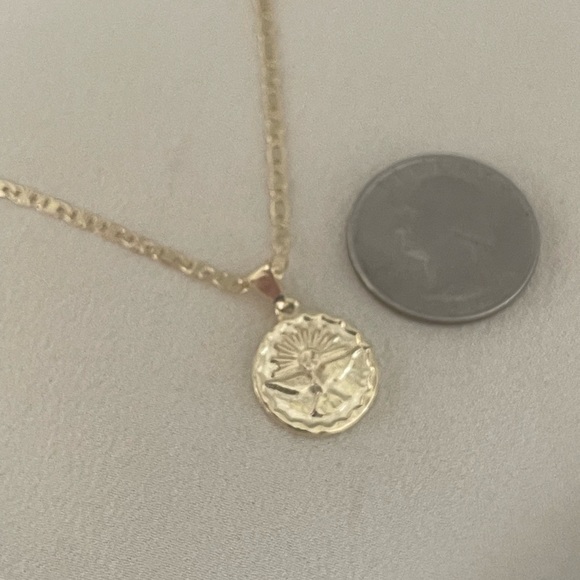 18k Gold Filled Holly Spirit Necklace - Picture 2 of 6